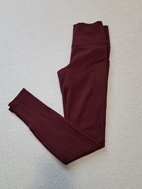Fabletics Burgundy Leggings Women's Size XS Activewear Stretch Workout Fitted